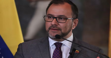 Yvan Gil denuncia "cortina de humo" de los Estados Unidos en caso Pdvsa Cripto