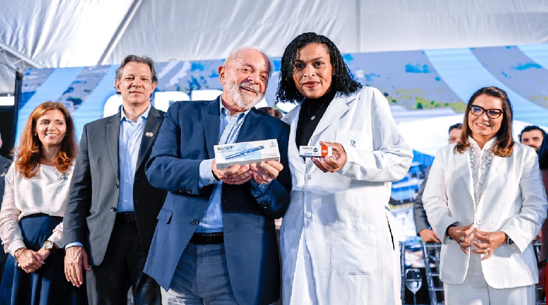 Presidente Lula inaugura fábrica de producción de insulina