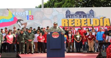 Jefe de Estado propone reforma constitucional para cadena perpetua a traidores y corruptos