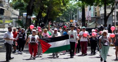 Habitantes de Caracas participan en Maratón Solidario por Palestina