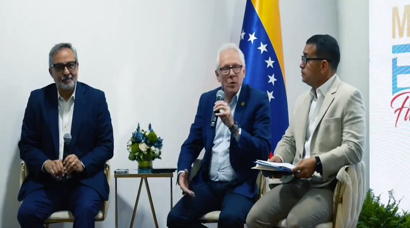 Presenta a empresarios logros del gobierno en la XIII Confederación Ministerial OMC