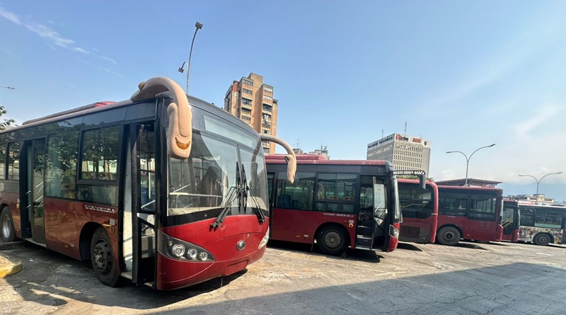 Incorporan nuevas unidades de transporte para flota del Metrobús en Caracas