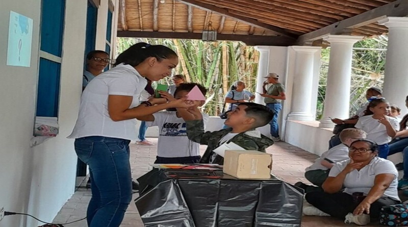 Niños y jóvenes con autismo aprenden matemática y astronomía en Yaracuy