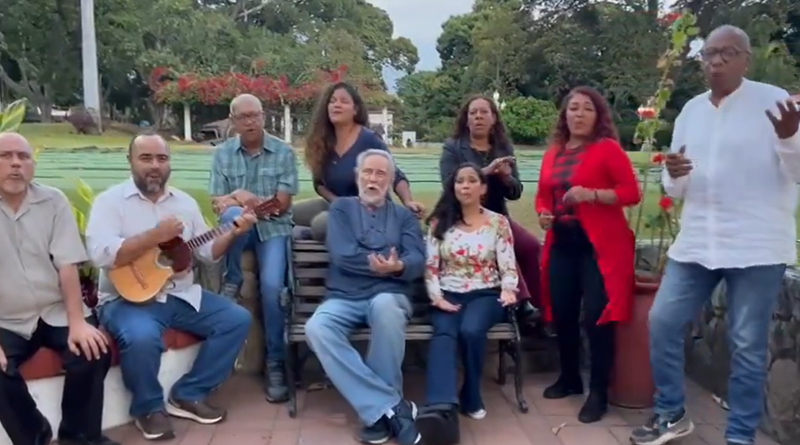 Celebran este 4-A el primer Día Nacional del Cuatro en las plazas Bolívar