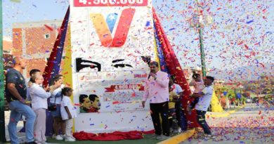 Entregan Hito 4.900.000 de GMVV y anuncian 2 millones de viviendas más