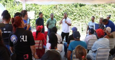 Consejos Comunales de La Guaira reciben recursos para obras