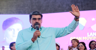 Presidente Maduro insta a trabajar sin egos al juramentar Movimiento de Mujeres