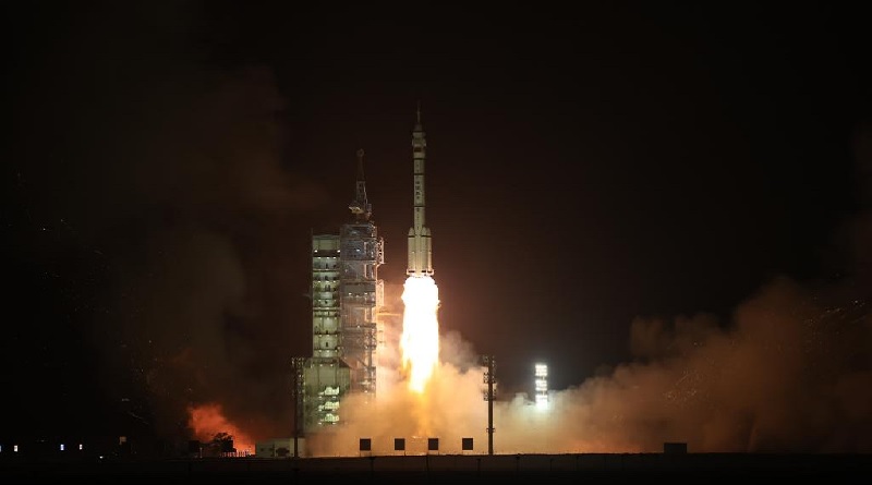 China dispara a la nave Shenzhou-18 hacia el espacio