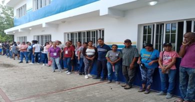 Comunidades eligen proyectos para mejorar servicios públicos, vialidad y electricidad