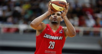 Cocodrilos de Caracas firman por tercera vez al dominicano Juan Guerrero