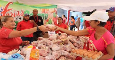 Feria de Campo Soberano avanza con entregas de alimentos en Petare