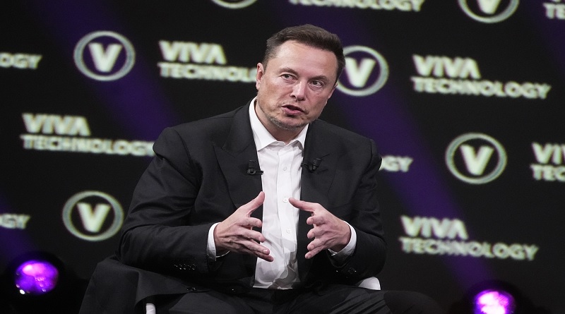 Elon Musk dice que la Inteligencia Artificial privará al hombre del trabajo