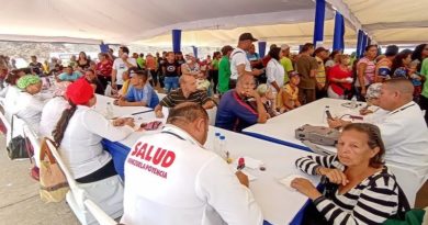 Jornada social “Estrella de Mar” favorece a familias de La Guaira