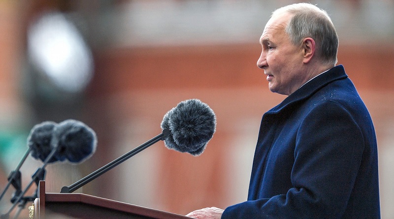 Presidente Vladimir Putin ofrece un discurso con motivo del Día de la Victoria