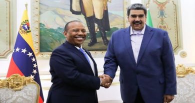 Presidente Maduro afianza lazos de amistad con primer ministro de Santo Tomé y Príncipe