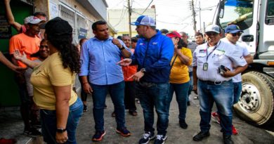 Atienden a familias de Falcón a través del Sistema del 1x10 del Buen Gobierno