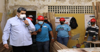 Venezuela avanza en la recuperación de escuelas y centros de salud con Bricomiles