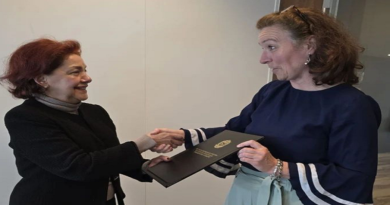 Embajadora de Venezuela entrega Cartas de Gabinete a Cancillería de Países Bajos