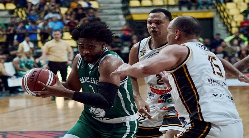 Guaiqueríes derrota a los Gaiteros de forma implacable en Zulia