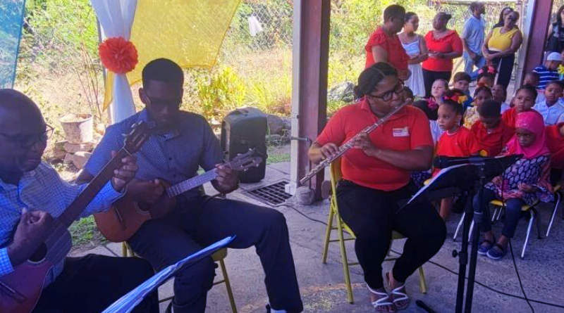 Transmiten diversidad cultural y gastronómica de Venezuela en Dominica