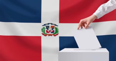 Dominicanos asisten a las urnas este domingo
