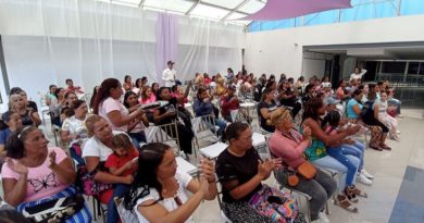 Emprendedores de San Mateo recibieron microcréditos