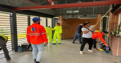 Inicia Mantenimiento Integral de las Paradas de MetroBús en Caracas