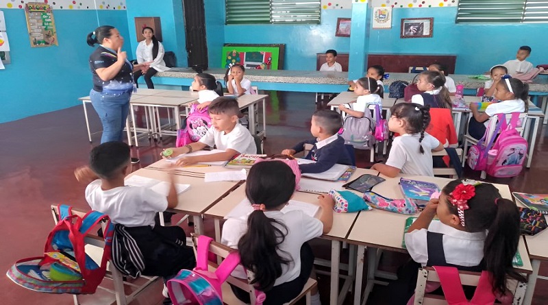 Estudiantes de Mérida aprenden sobre Inteligencia Artificial