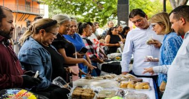 Comunidad emprendedora de Falcón celebran la entrega de financiamientos