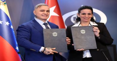 Fiscalías de Venezuela y Cuba firman programa de cooperación