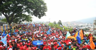 Pueblo del 23 de Enero marcha en rechazo al bloqueo de EE.UU contra Venezuela