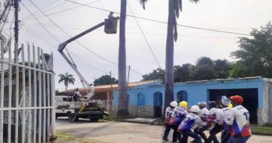 Atienden a habitantes de Flor Amarillo con el 1x10 del Buen Gobierno en Carabobo