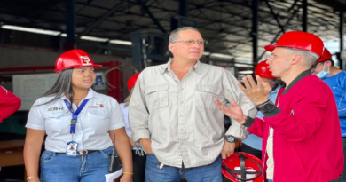 Comisión de Finanzas constata crecimiento de Industrias Diana