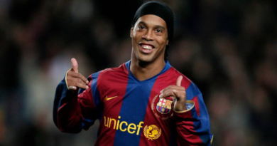 La leyenda del fútbol Ronaldinho Gaúcho llega a la Liga Monumental de Venezuela