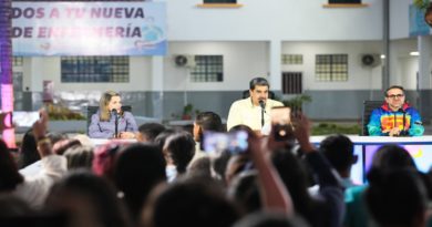 Presidente pide atajar problemas de salud mental generados por RRSS