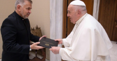 Papa Francisco recibe cartas credenciales del embajador de Venezuela en la Vaticano