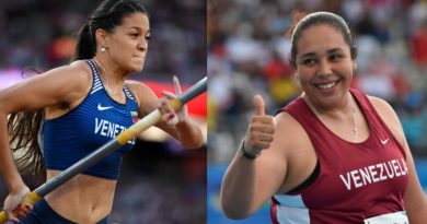 Presidente Maduro celebra triunfo de atletas Robeilys Peinado y Rosa Rodríguez