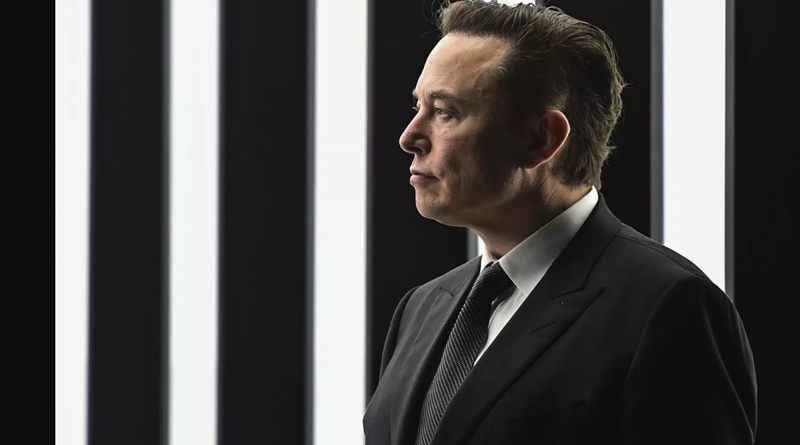 Musk dice que EE.UU. debe resolver su deuda antes que caiga el dólar