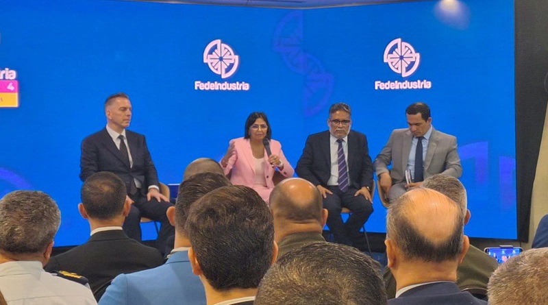 Vicepresidenta Ejecutiva invita a empresarios fortalecer soberanía monetaria