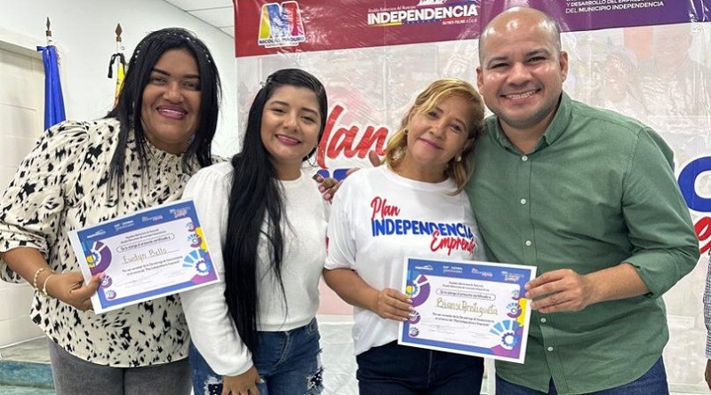 Impulsan a emprendedores de Santa Teresa y Cartanal con financiamiento