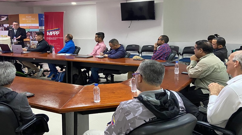 Plan de Formación en Planificación atiende a más de 3 millones de trabajadores