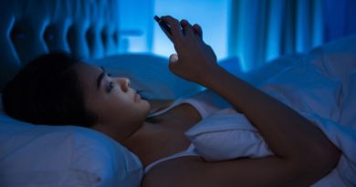 ¿La luz azul impide conciliar el sueño?