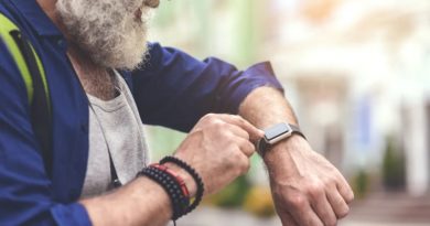 Relojes inteligentes son eficaces en el monitoreo del Parkinson