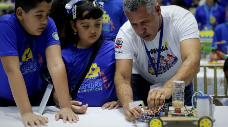 Aragua celebra la creatividad en la I Feria Estadal Semilleros Científicos