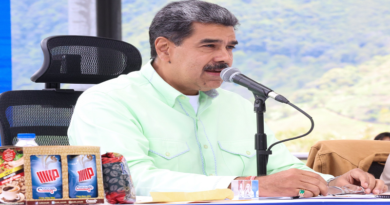 Presidente Maduro aprueba nuevos créditos para jóvenes emprendedores