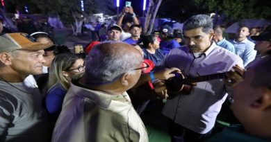 Jefe de Estado instruye crear en Falcón la radio "Alí Primera"