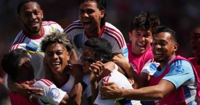 Venezuela se impone ante Ecuador en debut de la Copa América