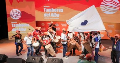 Ministro Villegas da la bienvenida a delegados del Encuentro Tambores del ALBA