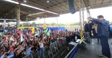 Trabajadores de Sidor realizan el juramento de la Guayana Socialista