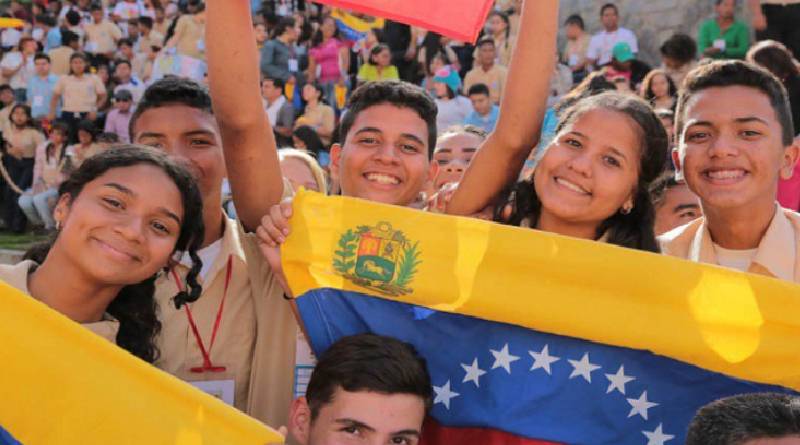 Más de 300 mil jóvenes ingresarán a universidades públicas por el SNI
